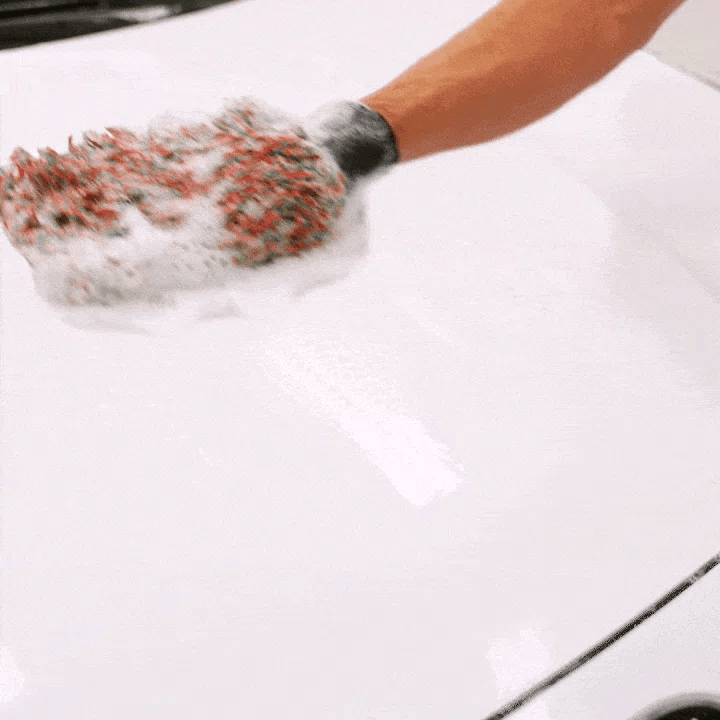 Monello Guanto Tricolore Premium Vaskehandske vises i action